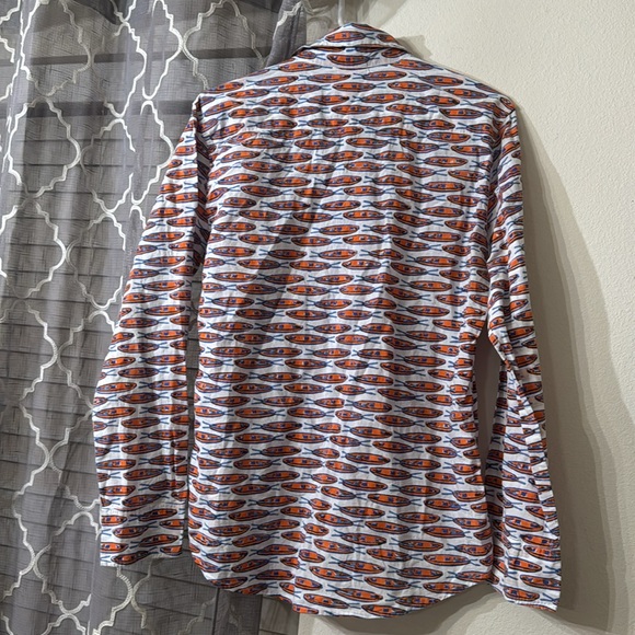 Roller Rabbit Button-Up size Small - Picture 5 of 5